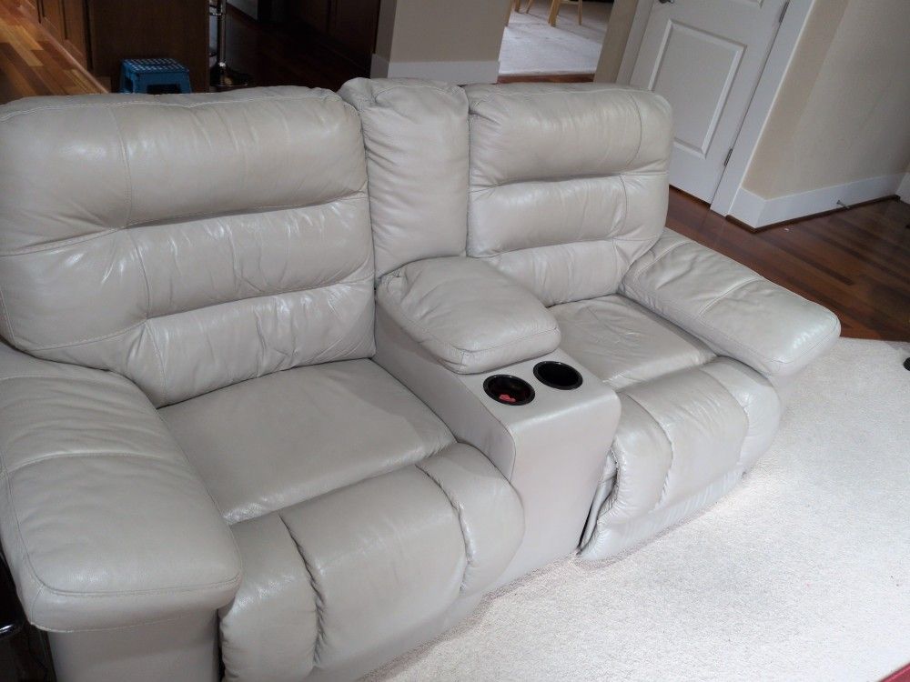 Faux Leather Power Recliner Sofa Set – Great Condition!