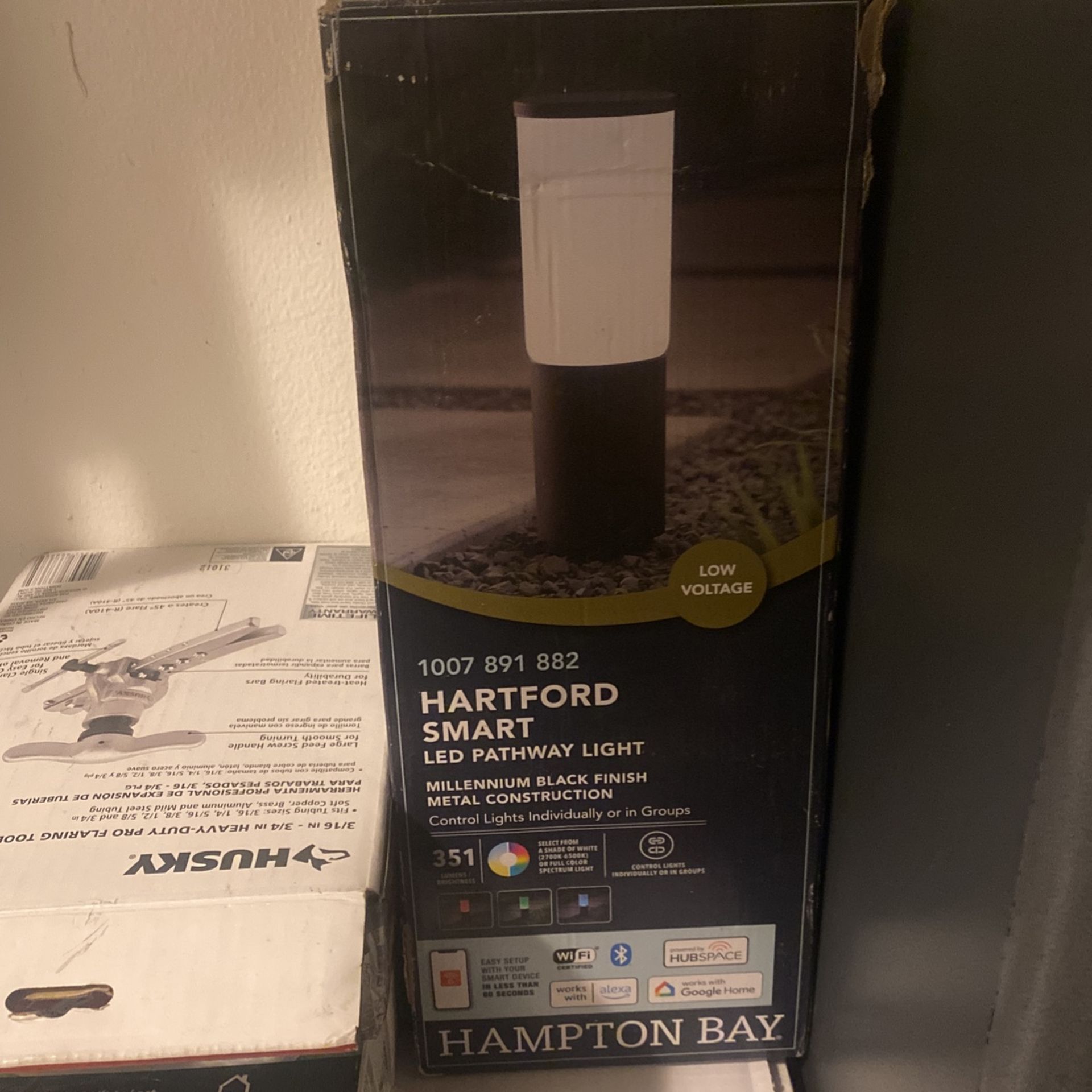 Hampton Bay Led Light