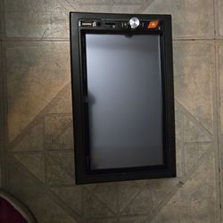 Dual Electronics XVM279BT 7 Inch Touchscreen Car Stereo Reciever