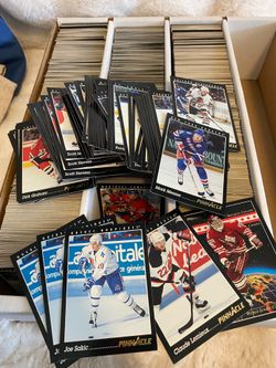 1993 PINNACLE HOCKEY SET CARDS THOUSANDS MANY STARS ROOKIES