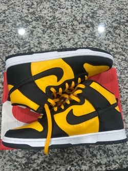 Nike Dunk High University Gold