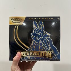 Pokemon Mega Evolution Lucario Elite Trainer Box