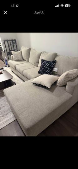 Modern Sectional Couch with Chaise Light Cream Beige Like New