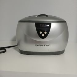 Magnasonic Jewelry Cleaner Brand New.  