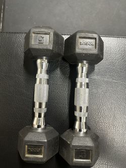 Rogue Fitness 5 pound hex dumbbell