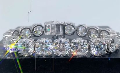 Men's VVS MOISONITE DIAMOND BRACELET with 925 STERLING SILVER .7.85 INCH