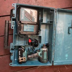 Impact Drill Battery And Charger 