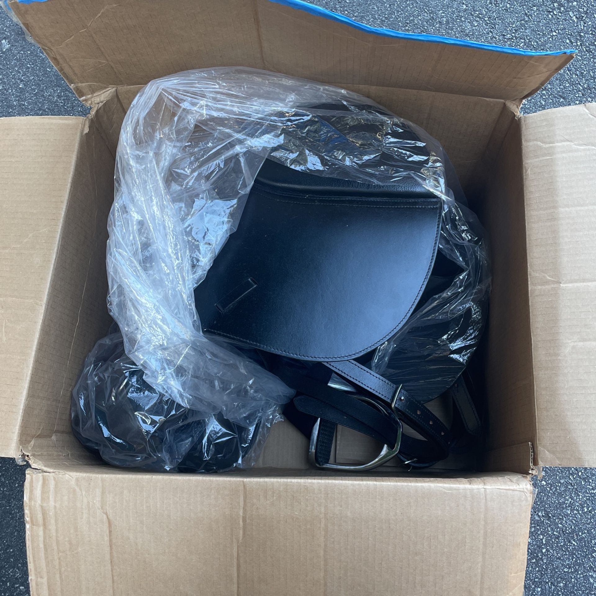 Black Horse Saddle