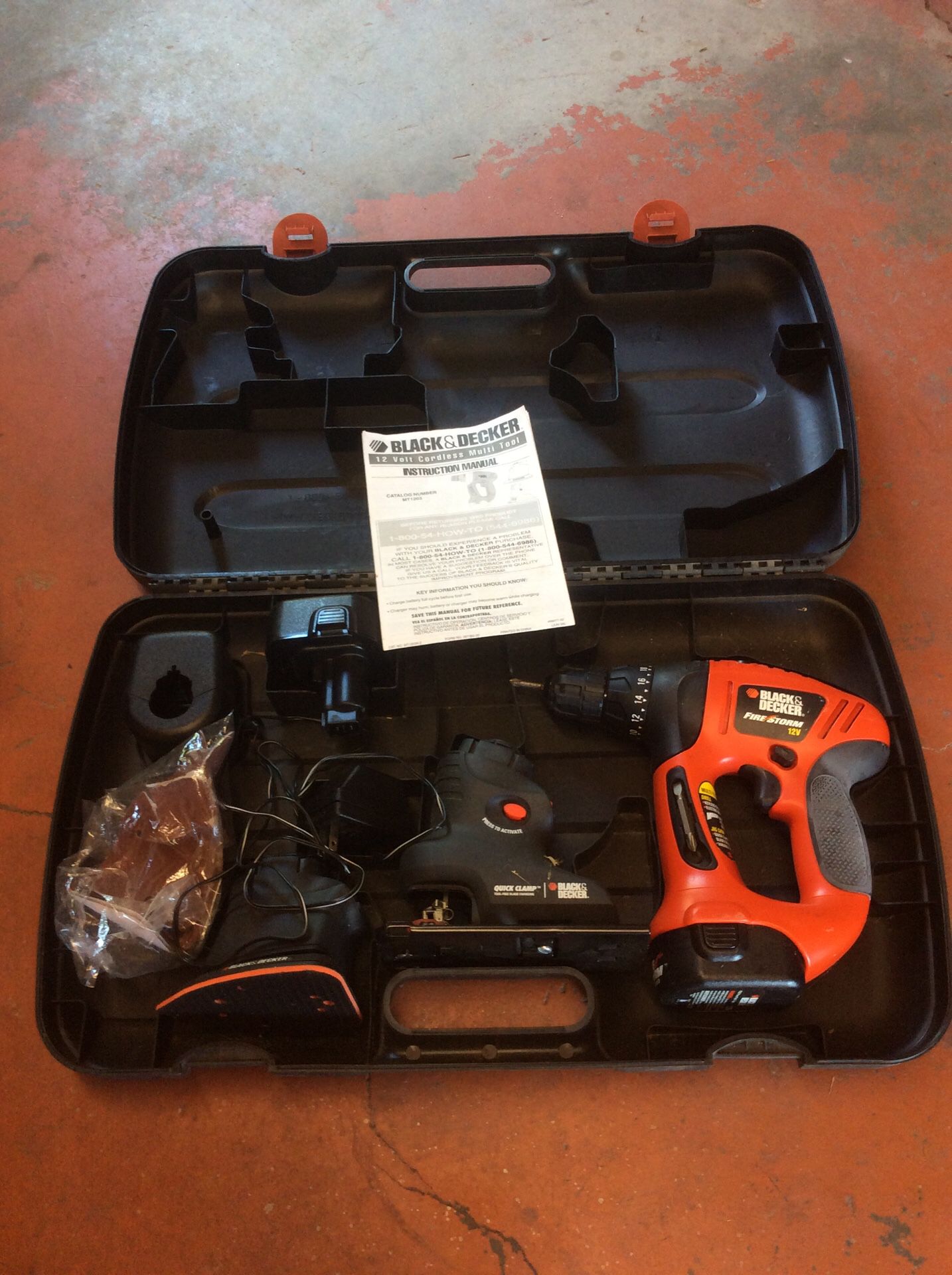 BLACK & DECKER MT1203 CORDLESS 12V MULTI TOOL COMBO KIT - EXCELLENT  CONDITION for Sale in Orlando, FL - OfferUp