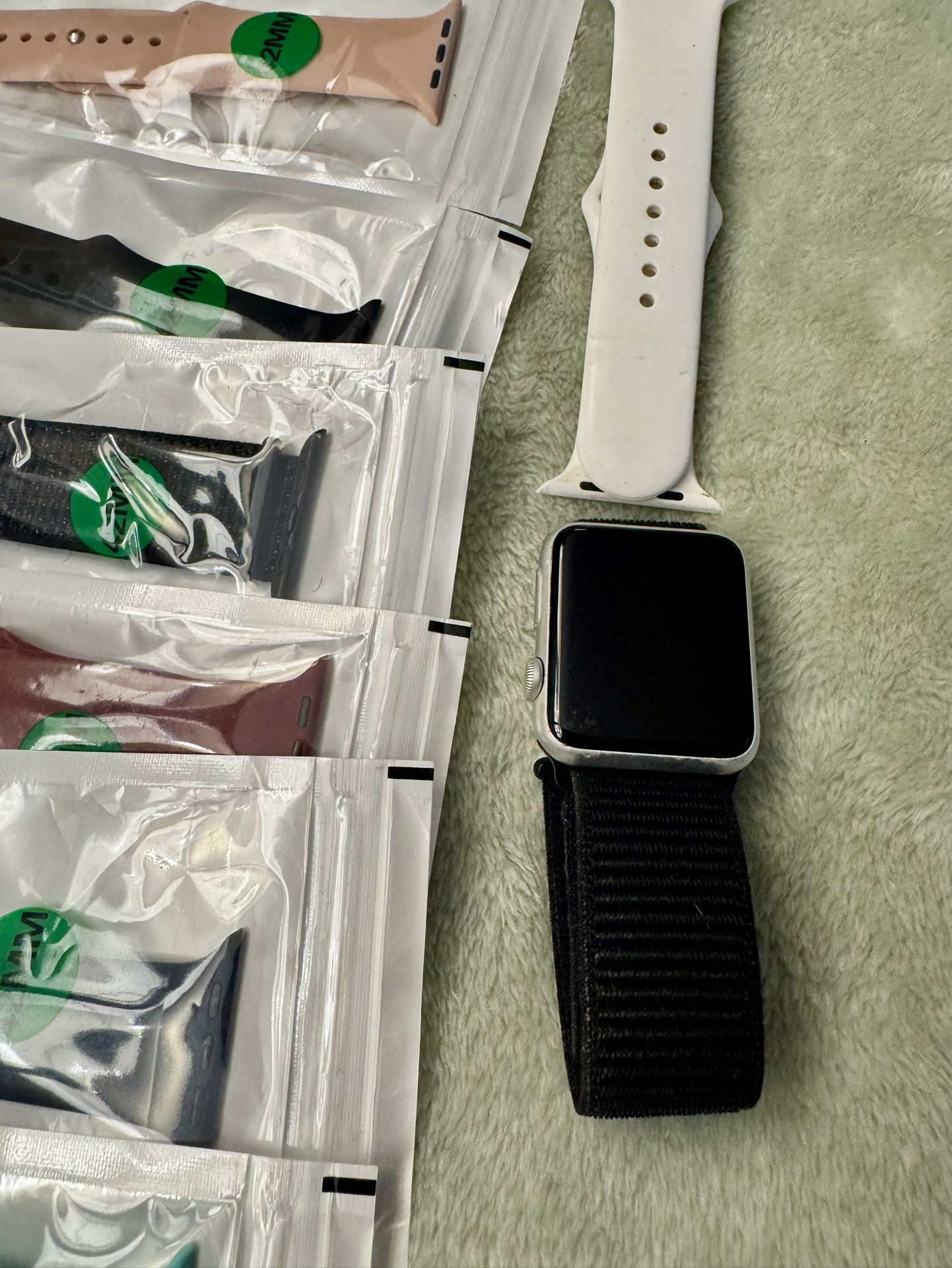 Series 1 First Gen Apple Watch With Tons Of 42MM Bands (bundle)