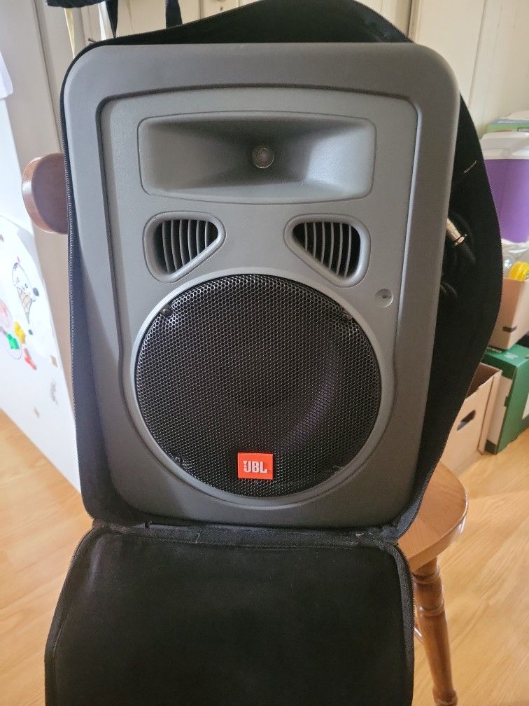 JBl EON Power 10