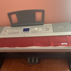 Yamaha Piano