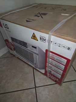 WINDOW AIR CONDITIONER