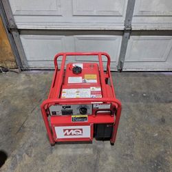 Multiquip GAW135HNC2 - Welder, 135 Amps DC, 1.5 KW/120V AC, Honda GX200 Engine