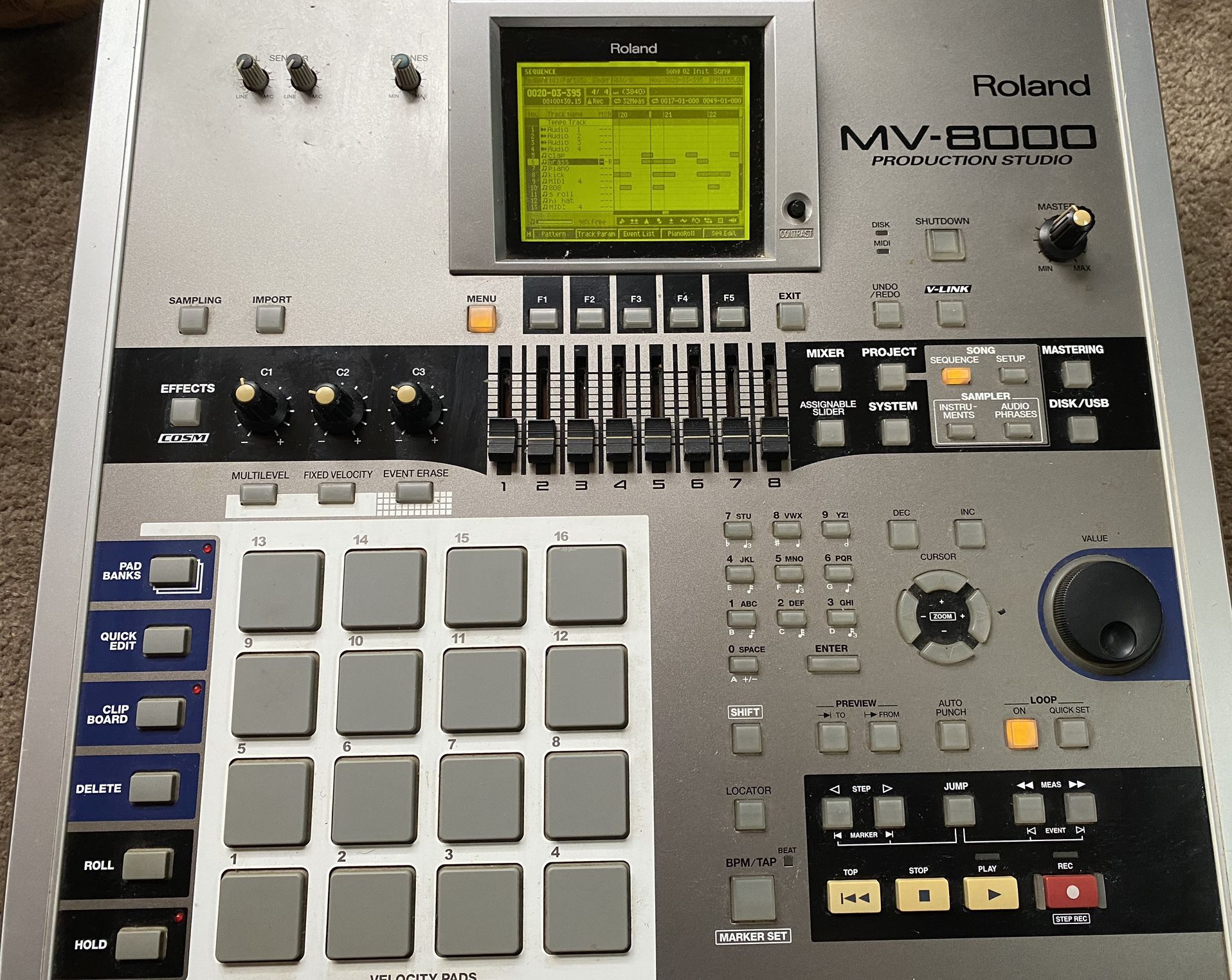 Roland Mv8000