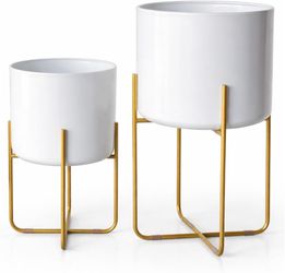 White Modern Mid-Century Planter Set with Gold Stands – Set of 2