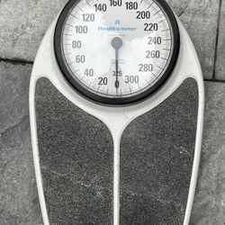 Scale Large Health Meter Large Numbers 