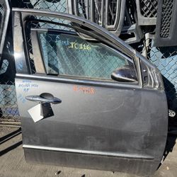 2007 - 2013 Acura MDX Front Door Passenger Side Gray