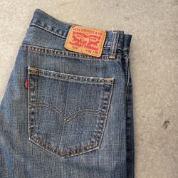 Levis 32/30