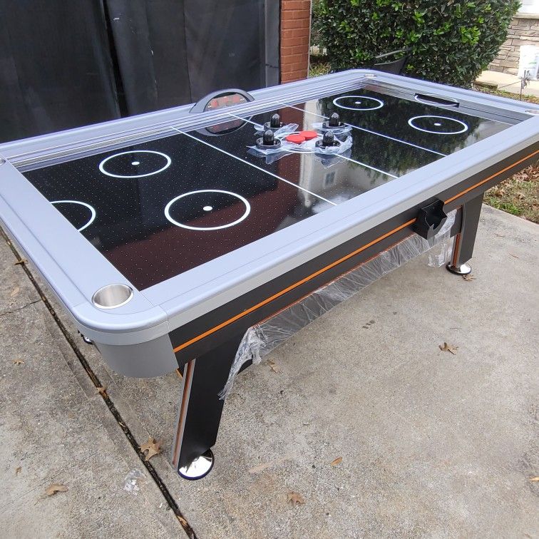 Air Hockey Table