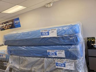 Sealy Posturepedic Pro Pillowtop California King Mattress New!