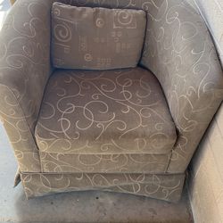 2 Couch Chairs