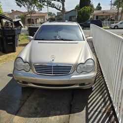 2001 Mercedes-Benz C-Class