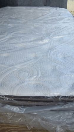 SUPER THICK HAMPTON RHODES PILLOW TOP FULL SIZE MATTRESS DELIVERY BOX SPRING AVAILABLE