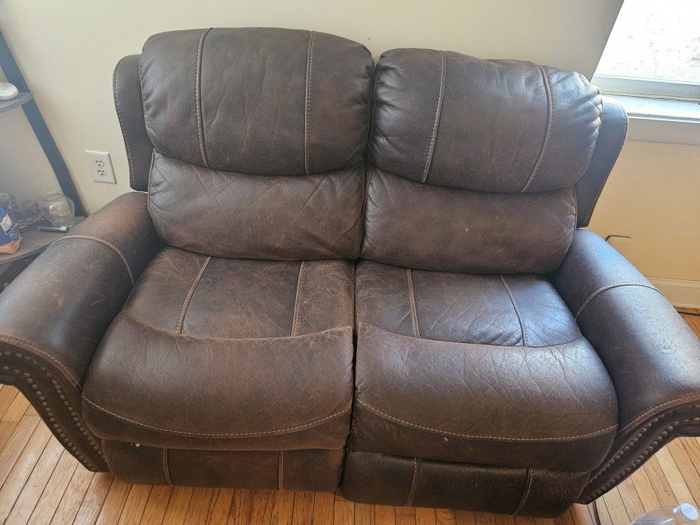 Reclining Love Seat
