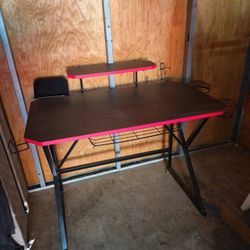 Amazon Basics Rectangular Gaming Computer Desk With Storage For Controller, Headphone & Speaker, Red & Black, 23.4" D x 51" W x 35.9" H
$100 OBO
