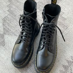 Dr Martens Jadon Boots