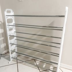 Thin Profile Shoe Rack – Space-Saving & Lightweight (ONLY 1 LEFT)