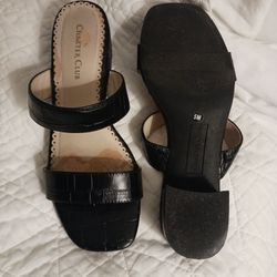 Women's Size 5M Black Short Heels 