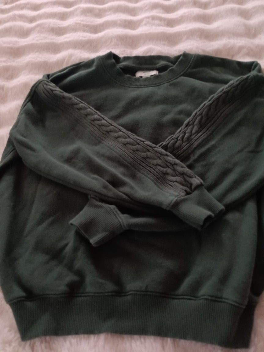 ***Aerie 2 pc. Sweatshirt & Pants***