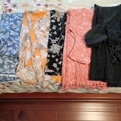 Nice Dresses - Size Small / Medium