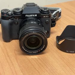 Fujifilm X-T1 With XF 18-55 Aspherical Lens. 4 Batteries & Charger