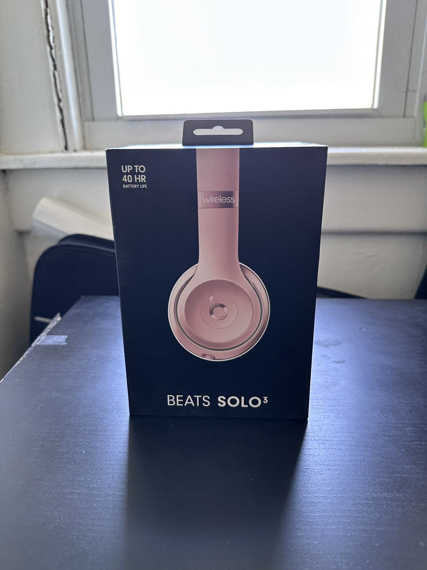 Beats Solo 3 Wireless Headphones (Rose Gold)