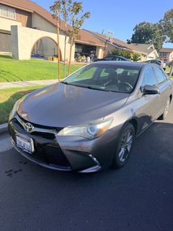 2015 Toyota Camry SE