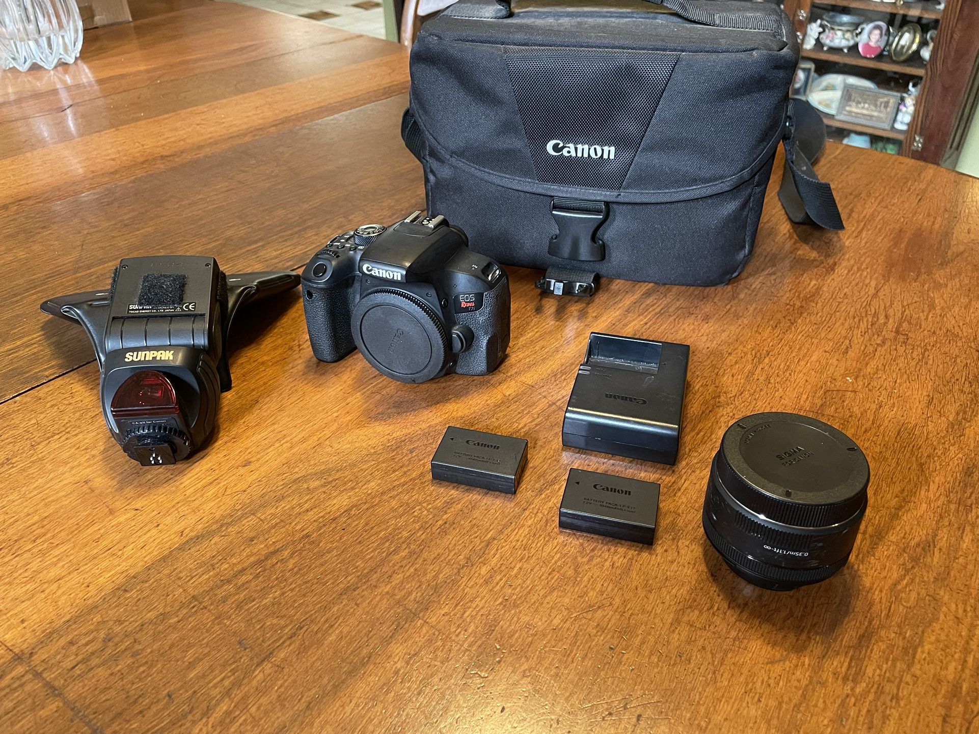 Canon Rebel T7i And Accessories 