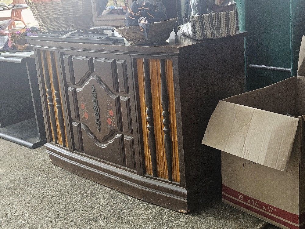 Vintage Stereo
