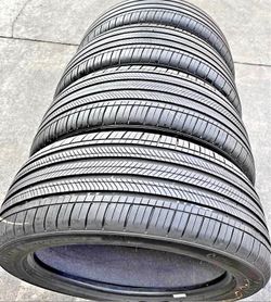 235/45/18 Michelin Selling a set of 4 tires in excellent condition 🫡