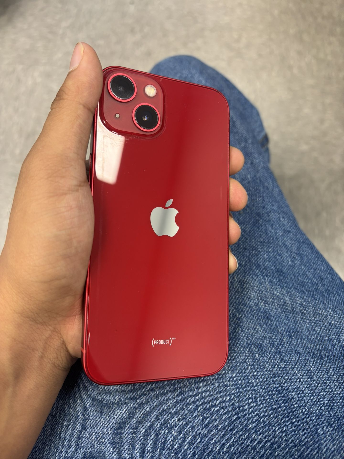 iPhone 13 ( Unlocked )