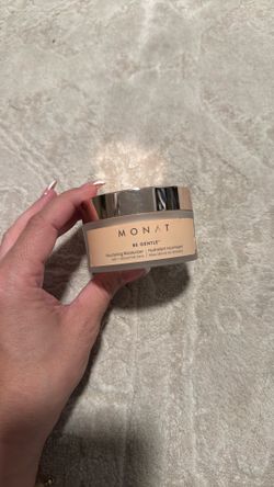 Monat Face Moisturizer