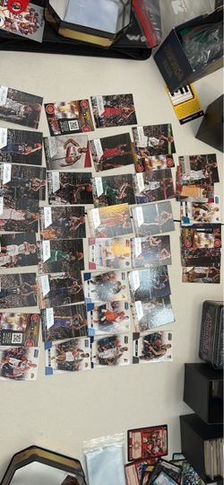 Large Lot of NBA Basketball Trading Cards