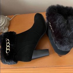 There Is Two items A Sweater Dress In Size L And Boots In Size 8 The Color Is Black The Dress Made By Calvin Klein Both For$65 total