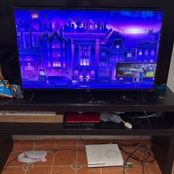43” TCL Roku smart TV