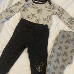 Disney Mickey Mouse Outfit