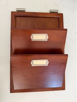 Pottery barn Bedford daily organizer system $40 price is firm