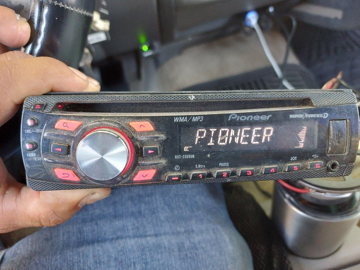 STEREO PIONEER CD AUX USB GOOD CONDICIÓN ABLO ESPAÑOL 
