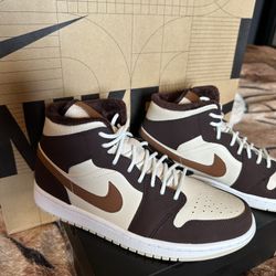 Jordan 1 Otmeal Size 9.5 W $300